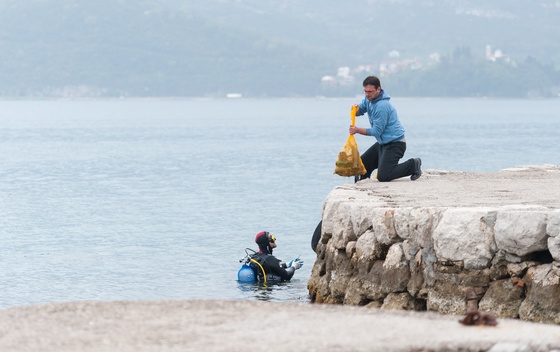 ČIŠĆENJE MORSKOG DNA I OBALE 