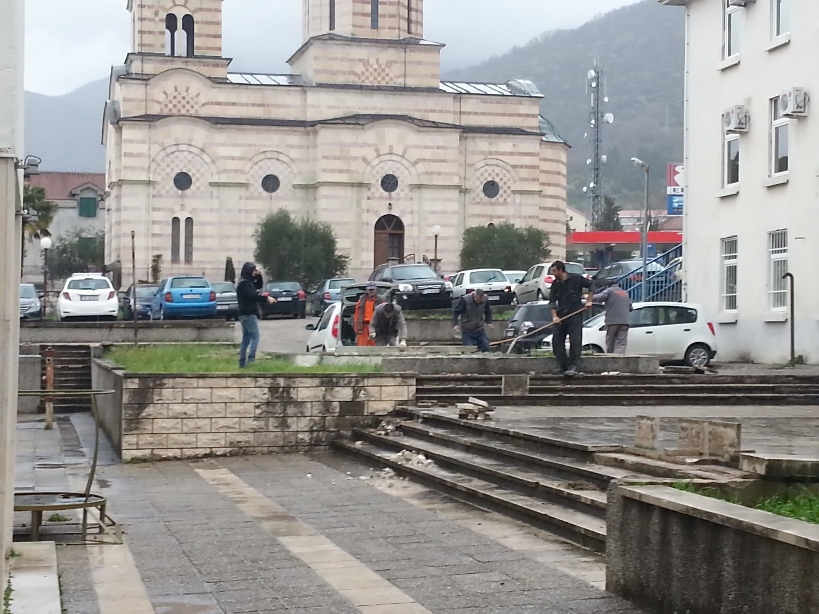 Sanacija platoa kod stare opštinske zgrade