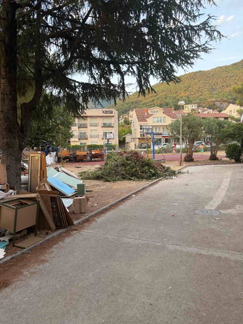 UREĐENJE ŠKOLSKIH DVORIŠTA